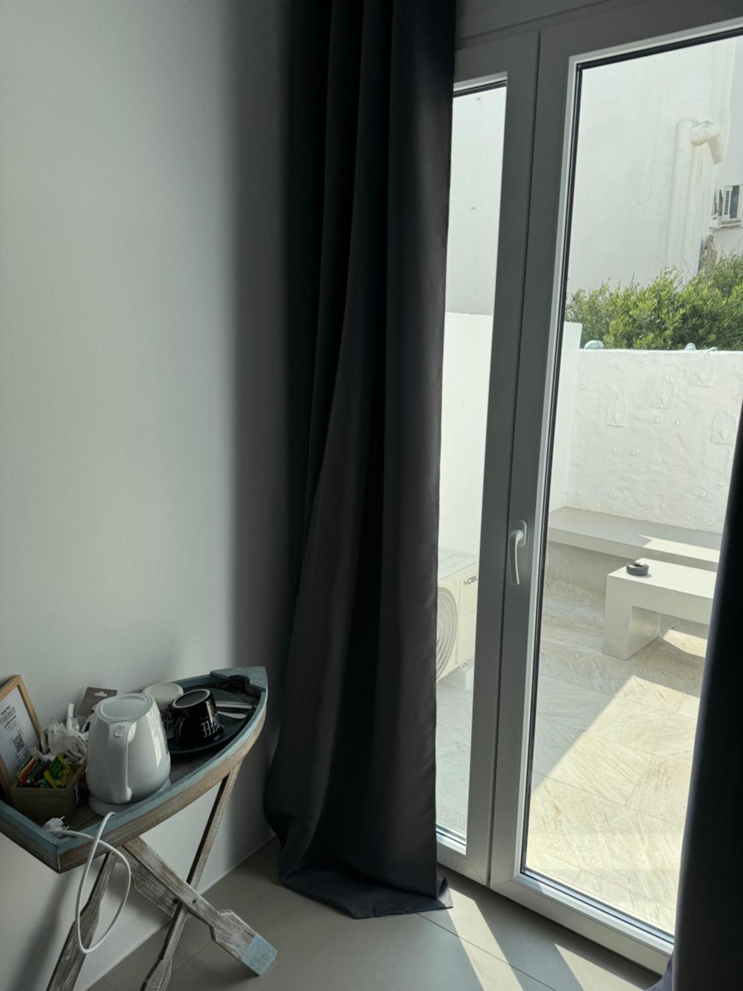 Madaky Hotel Naousa  Bagian luar foto